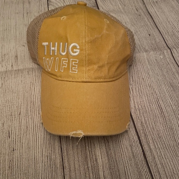 DISTRESSED TRUCKER HAT! “THUG WIFE”! - Picture 5 of 5